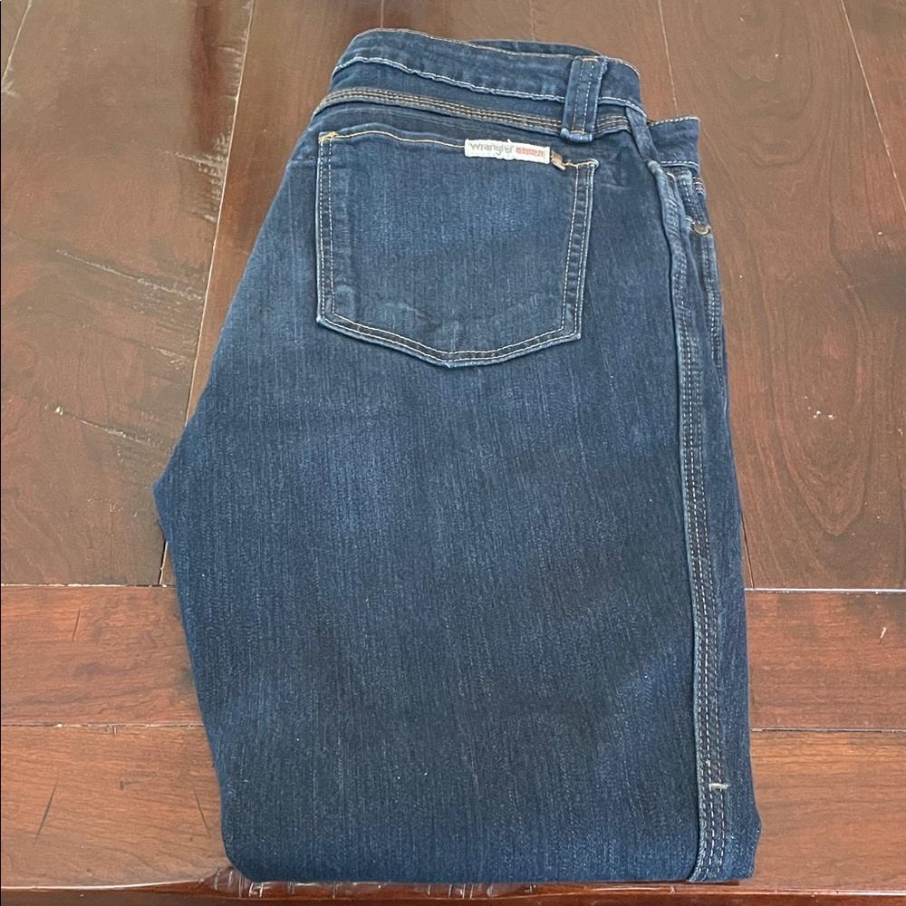 Wrangler Dark Blue Straight Leg Jeans size 32